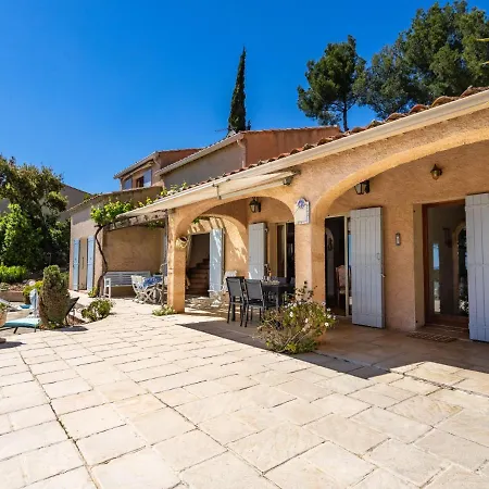Willa Maison De L'hubac Bleu By Interhome