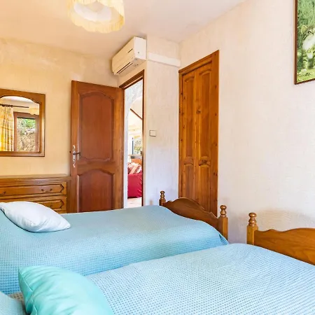 Maison De L'hubac Bleu By Interhome