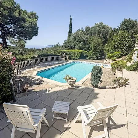 Villa Maison De L'hubac Bleu By Interhome